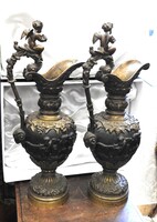 Reneszánsz Stílusú Ritka Bronz Kancsó Párban az 1800-as évekből, Franciaország.