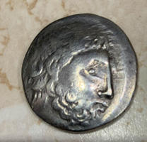 Kelta ezüst tetradrachma -9,0gr, 23-24mm átmérő-, dunai tipus. Kr.e. III-II. század.