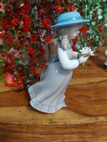Leonardo jelzett porcelán figura!