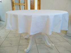 Kerek asztalterítő 110 cm átmérő, hófehér csillagos, kerti asztalra
