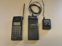 Ericsson GH198 retro GSM mobil telefon 1994
