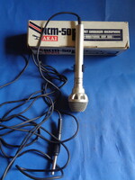 Akai ACM-50 típusú retro elektret kondenzátor mikrofon egy fémházzal készült darab.