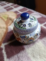 Porcelán bonbonos doboz