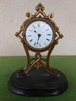 Különleges mini biedermeier asztali óra