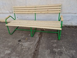 Régi kerti pad retro kerti padok csővázas strand pad  szánkotalpas pad strand pad