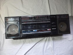 SHARP WF-372H large radio cassette recorder, boombox (5210)