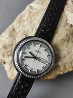 Szovjet szép UFO Rakéta  19 köves mechanikus karóra