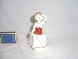 Kalapon ülő kisfiú porcelán figura, nipp - Alba Julia