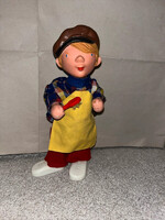 Régi öreg retro vintage cipész baba figura