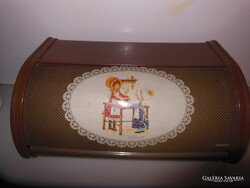BREAD BOX MISS PETTICOAT - METAL - 41 x 26 x 18 cm  - WALL-MOUNTABLE - RARE FIND
