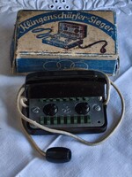 Siger bakelit zsilettpenge élező saját dobozában (1950-60')