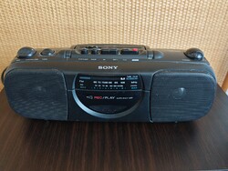 Sony CFS-E10 retro rádiós kazettás magnó A381