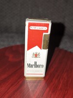Vintage Marlboro reklám öngyújtó – Szép esztétikai állapotban, gyűjtői darab