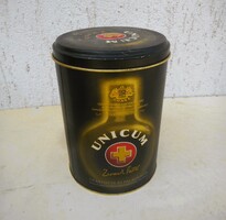 3 db 0,5 literes Zwack Unicum fémdoboz