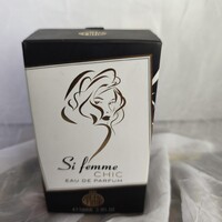 Real Time Si Femme Chic Eau de Parfum női parfüm a Chanel No. 5 ihlette  (100 ml)   4.D