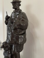 Beszedes János vadász a kutyájával ritka bronzszobor !
