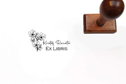 Magnolia  ex libris stamp with own name