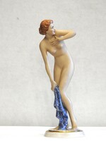Royal Dux porcelánfigura - Női Akt Törülközővel - Elly Strobach-Königová (1908-2002) tervezte