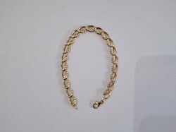 Új, 14 karátos, 4,87 g, nagy csipkés arany karkötő (381.)