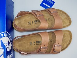 Új! BIRKENSTOCK Milano teljes bőr szandál, 42 -es Keskenyebb