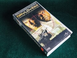Orvlövész VHS – A rettegés 23 napja Washingtonban, magyar Universal true crime
