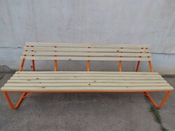 Retro kerti pad régi strand padok csővázas kertipad Balaton vaspad vas pad szánkotalpas kerti pad