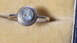 BUTTON- ring with setting - AQUAMARINE?--antique style. marked, silver ring---good condition --