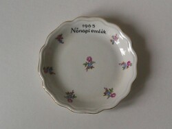 Aquincum porcelán tálka, gyűrűtartó ( Nőnapi emlék 1965 )