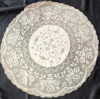 SZECESSZIÓS ART NOUVEAU TÉRÍTŐ MADEIRA LYUKACSOS HÍMZETT MAGYAR APRÓLÉKOS CÉRNA KÉZIMUNKA