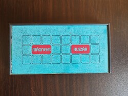 Retro Mágneses Huszár A507