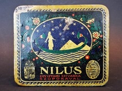 Antik "NILUS EGYIPTOMI SZIVARKA SZOPÓKÁVAL" fémdoboz, lemezdoboz, pléhdoboz