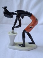Hollóházi art deco néger magtörő / mosó nő porcelán figura
