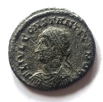 Római Bronz CONSTANTINUS  MAGNUS Táborkapus hátlap (AA30)