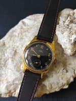 Szovjet Szép Niva Mechanikus karóra