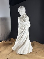 Szépsége R. Kiss Lenke (1926-2000) Menyasszony szobra