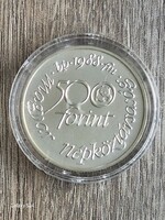 1988. évi „A Világ Vadvédelmi Alap 25. évfordulója” 500 forintos ezüst emlékérme