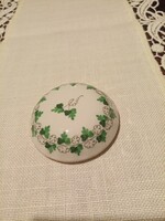 Kerek herendi zöld  petrezselyem mintás porcelán  dobozka teteje