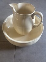 Régi porcelán mosdótál és kancsó garnitúra