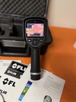 FLIR E4 Hőkamera
