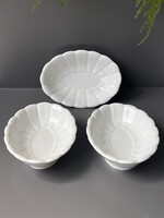 Antik kagyló alakú fehér porcelán szálka tálka / gyűrűtartó / szappantartó / gyümölcs kínáló 3db