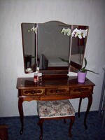 Makeup Vanity Beautiful, Elegant Walnut Neobaroque Inlaid Dressing Table