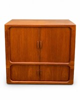 Teak sideboard / highboard Dyrlund Dánia