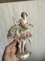 Porcelán balerina