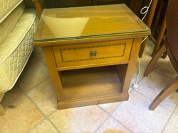 Prémium Hickory White "Genesis" Biedermeier stílusú éjjeliszekrény / kiskomód