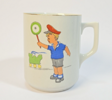 Zsolnay "mesebögre" - mesefigurás porcelán csésze