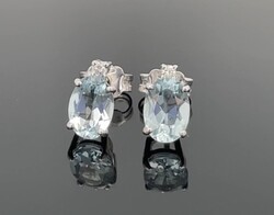 • 375/9k White Gold Earring with Diamonds and Aquamarine - New