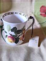 Queen's „Hooker's Fruit” almamintás,  prémium angol csontporcelán bögre
