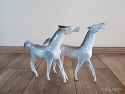 Retró Hollóházi porcelán lovak figura