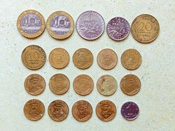 Franciaország 20 db Különböző Érme 1 5 10 20 Centimes 1/2 1 10 Frank Francs 1960-1994