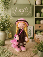 Emili, horgolt baba